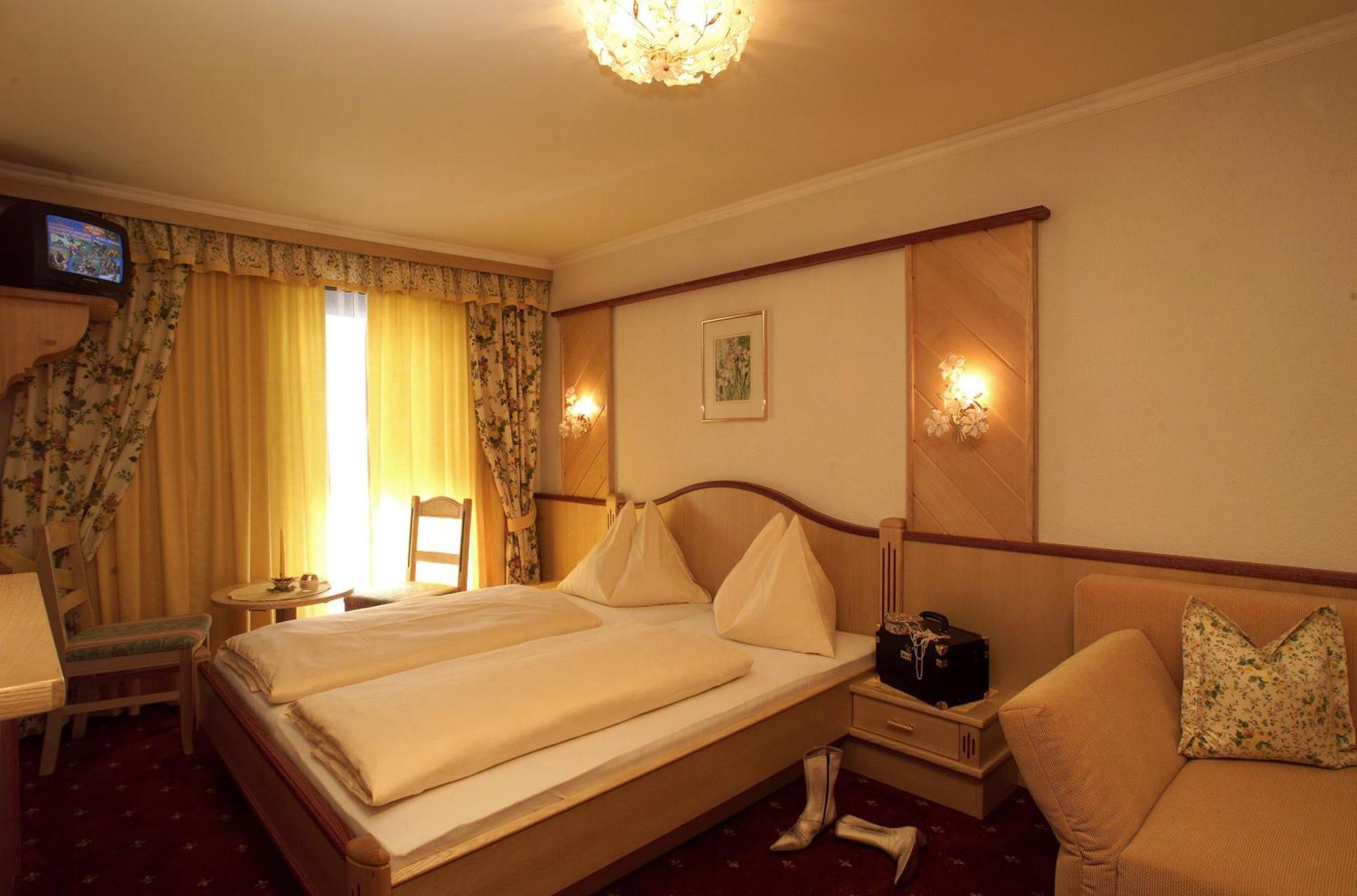 Hotel Altachhof Und - Jokercard Im Sommer Inklusive Saalbach-Hinterglemm